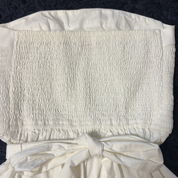 Hollister White Strapless Lace detail Top - Picture 4 of 7